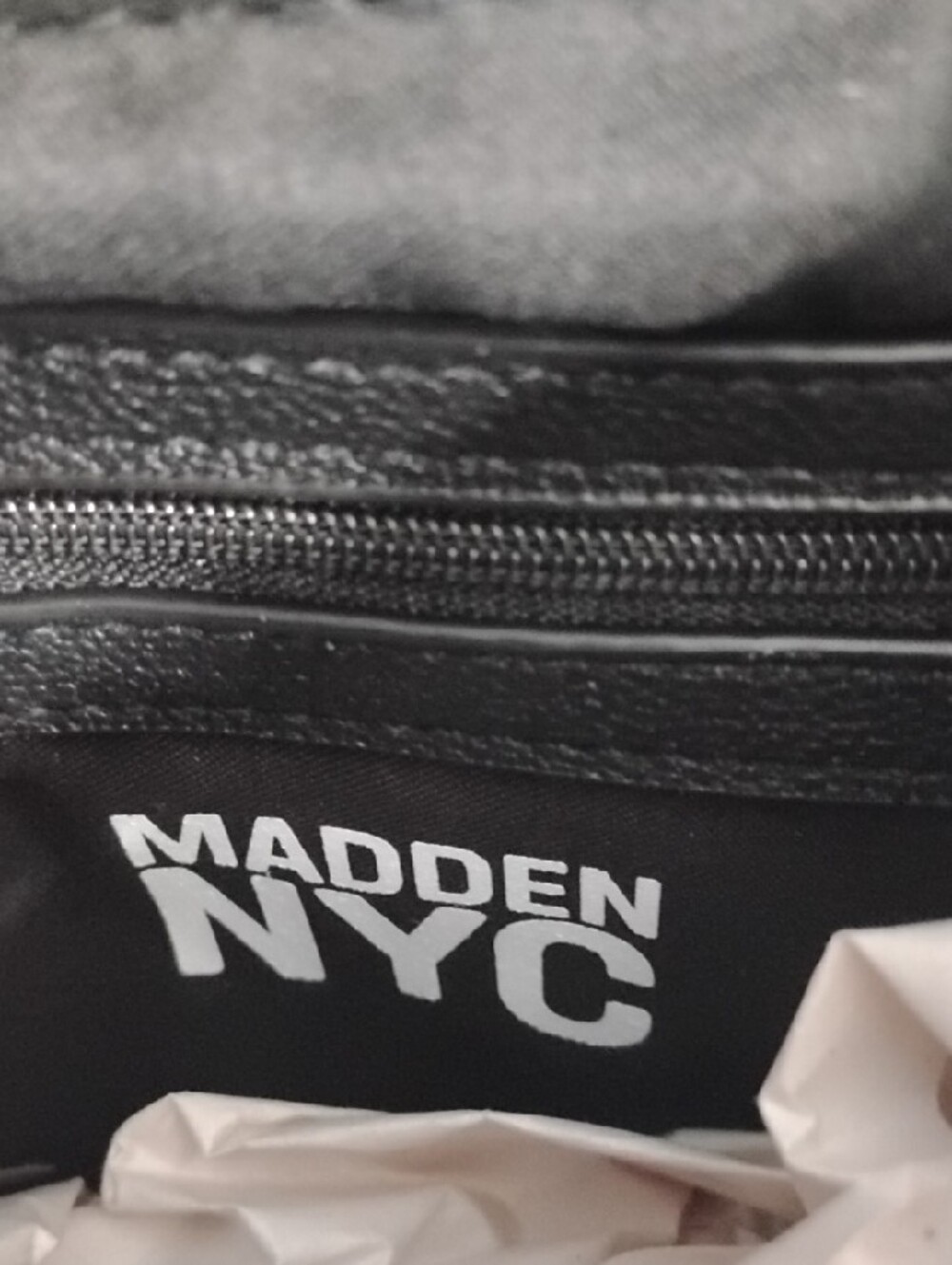 NWT Steve Madden Black 🖤 Backpack with Front Buckle Pockets - Picture 7 of 7